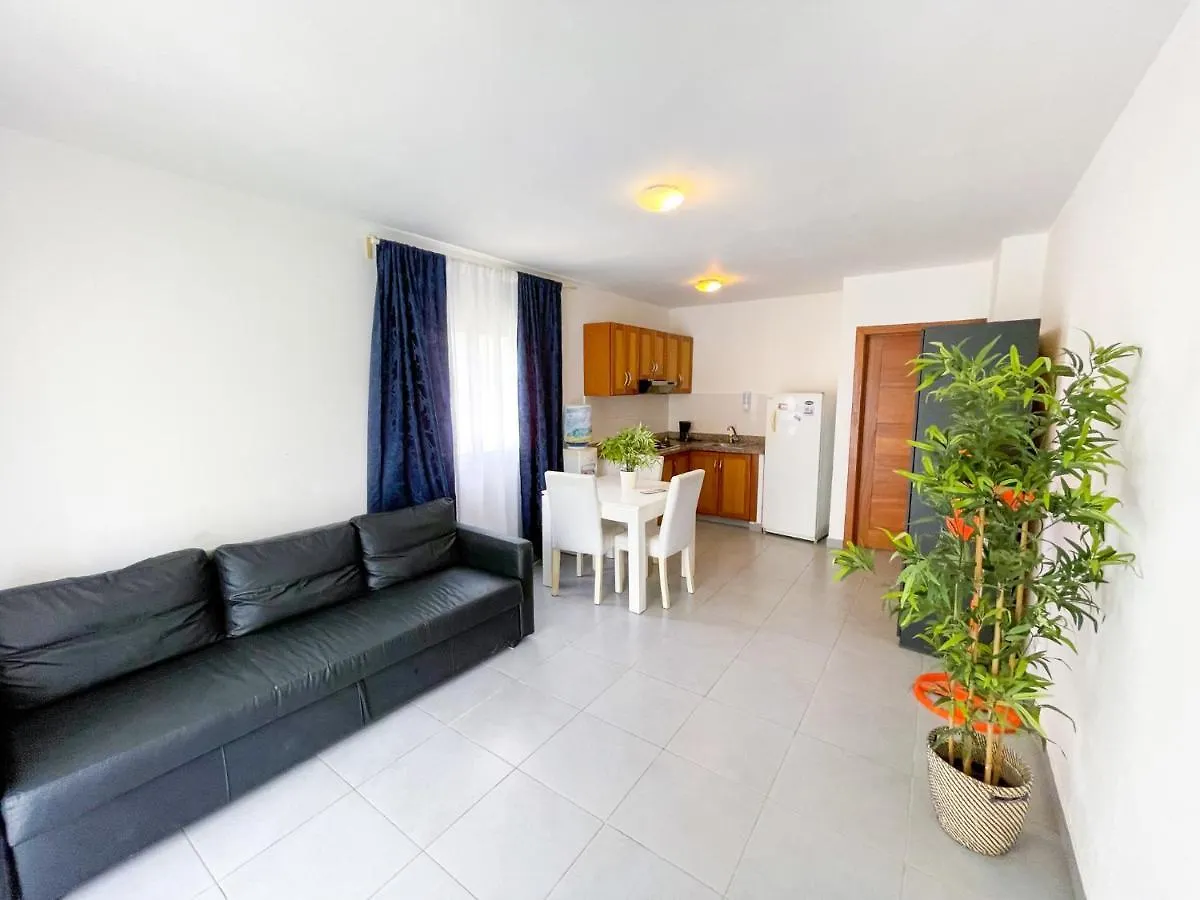 ***** Отель Sol Caribe Del Mar Los Corales Bavaro Studios Suites Wifi Beach Club & Spa Пунта-Кана Доминиканская Республика